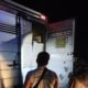 Persempit Gerak Preman dan Calo, Polisi Jaga Ketat Pembelian Tiket di Pelabuhan Lembar