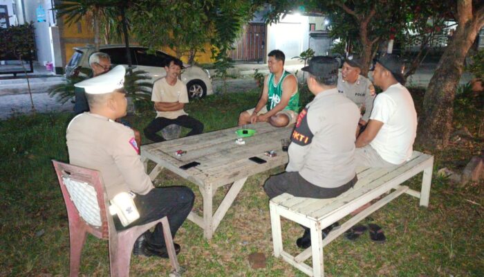 Patroli Rutin Polsek Kediri Ciptakan Keamanan di Desa Rumak, Lombok Barat