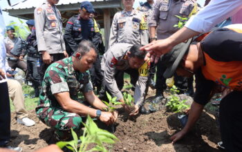 Polres Dompu Beserta Polsek Jajaran Launching Gugus Tugas Polri Mendukung Ketahanan Pangan