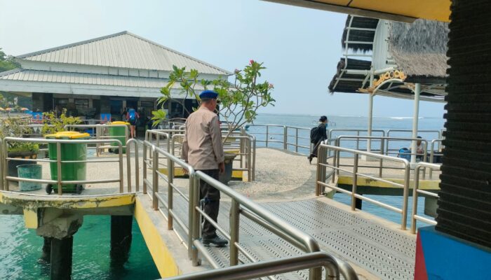 Satpolairud Lombok Barat Intensifkan Keamanan Laut dan Pantai