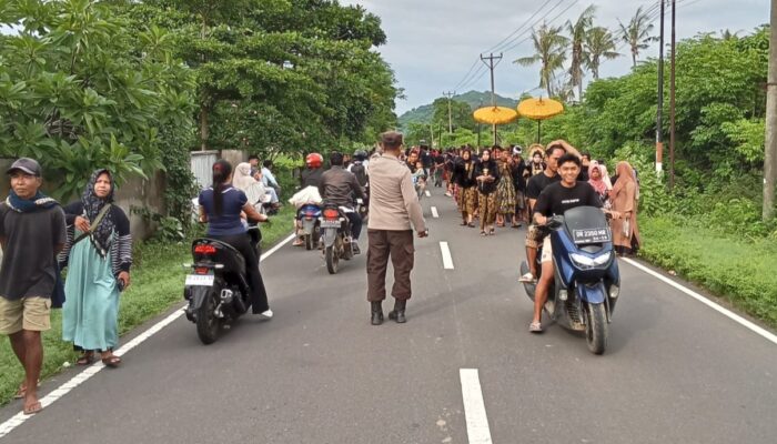 Nyongkolan di Sekotong Barat Berjalan Lancar Berkat Pengamanan Polisi